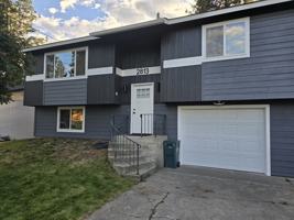 featured image of 2813 N Honeysuckle Dr