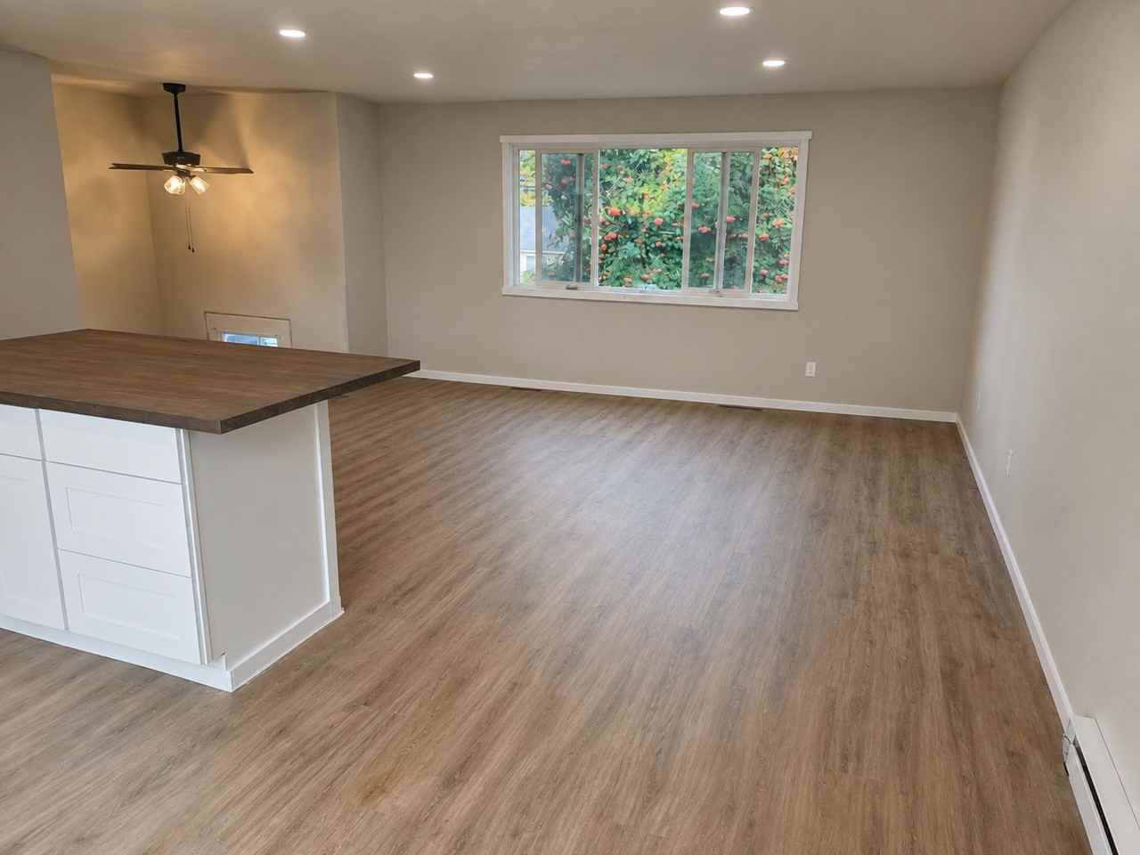 2813 N Honeysuckle Dr - Photo 3 of 15