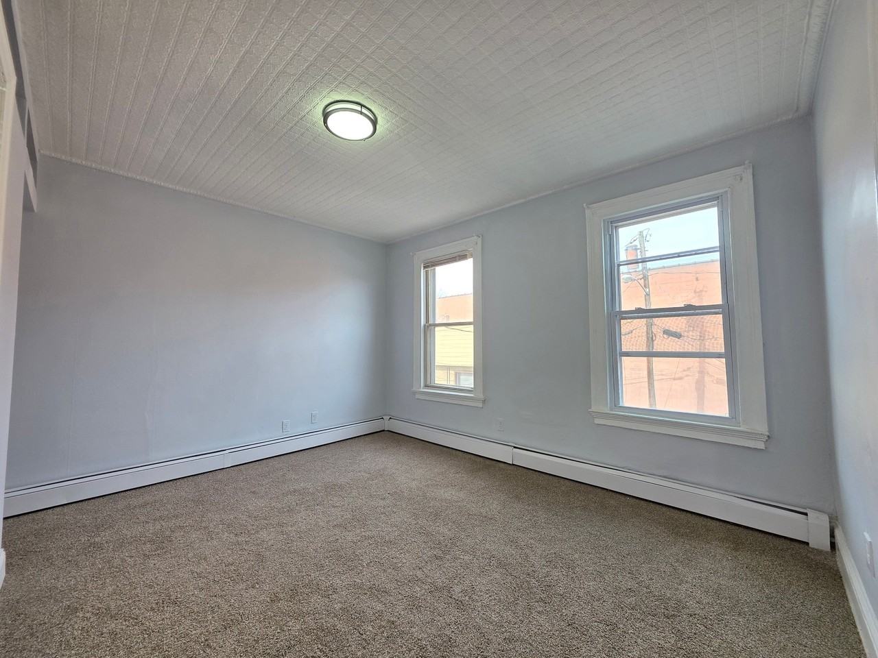 8 Lincoln Ave #2 - Photo 3 of 11