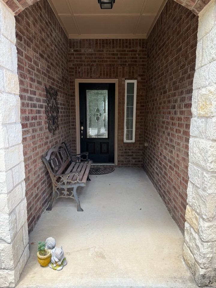 19208 Ellary Ln - Photo 3 of 17