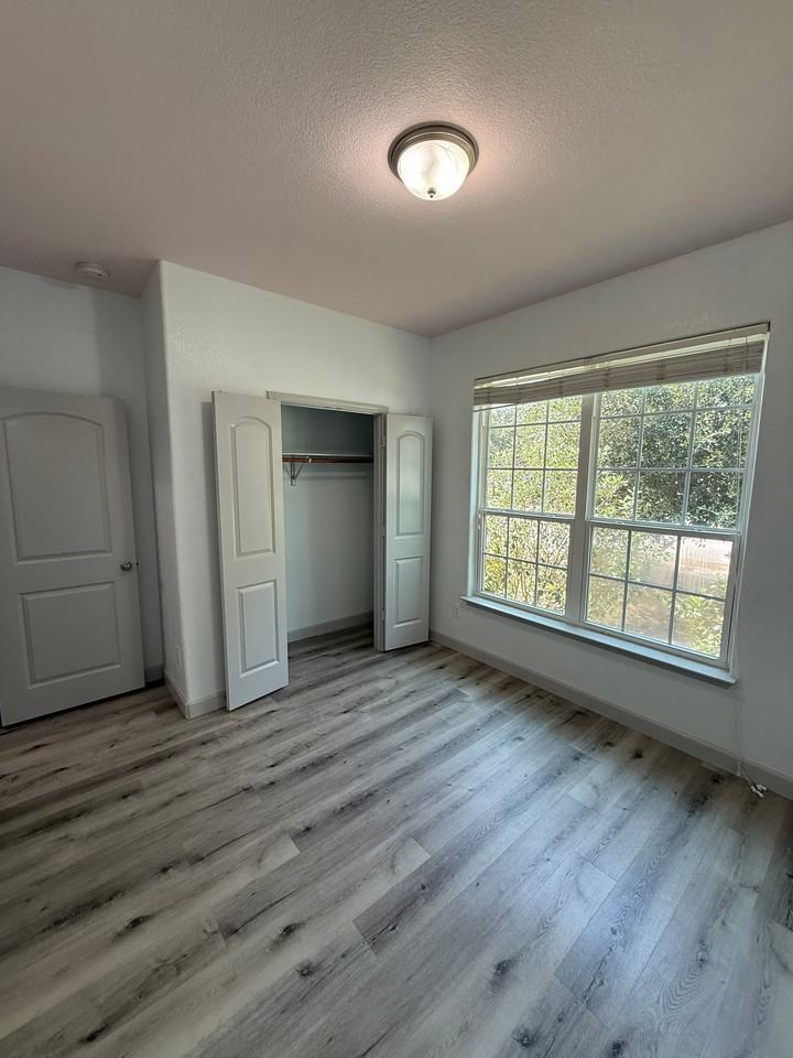 19208 Ellary Ln - Photo 6 of 17