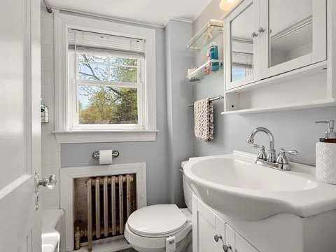 62 Lower East St - Photo 3 of 15