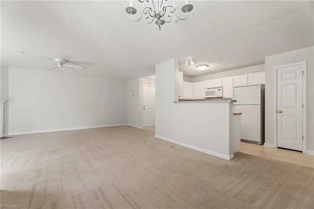 1023 Timberline Ridge Ct - Photo 3 of 6