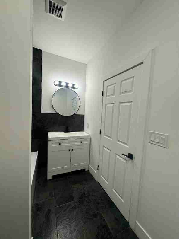 348 Baynes St #1 - Photo 5 of 16