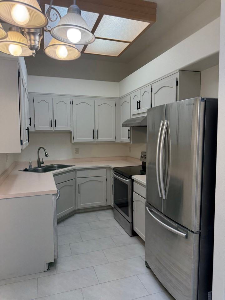 2050 W Canyon View Dr - Photo 4 of 20