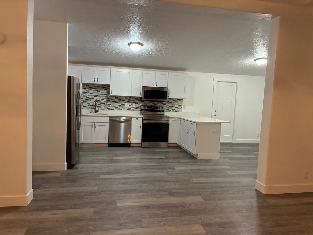216 W Apple St #1 - Photo 2 of 15