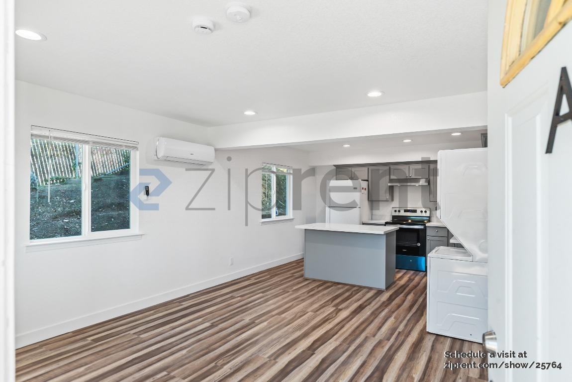 10806 Hubbard Way #A - Photo 6 of 18