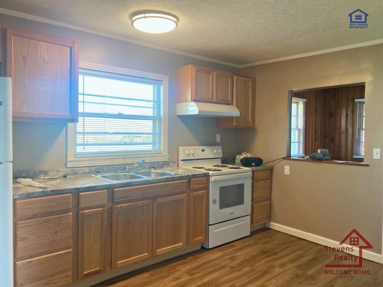 123 Keaton St - Photo 3 of 17