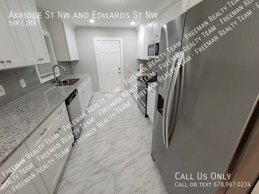 Akridge & Edwards St Nw - Photo 7 of 41