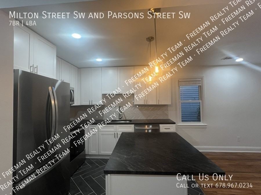 Milton & Parsons Street Sw - Photo 4 of 16