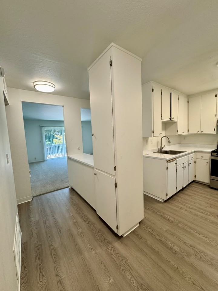 980 Ignacio Blvd #12 - Photo 5 of 15