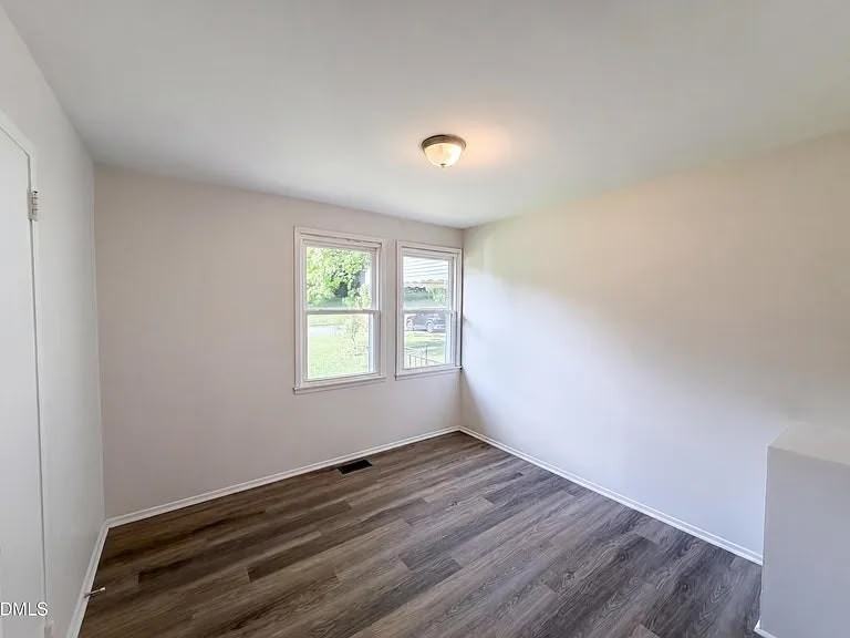 416 Robin Hood Drive - Photo 2 of 14