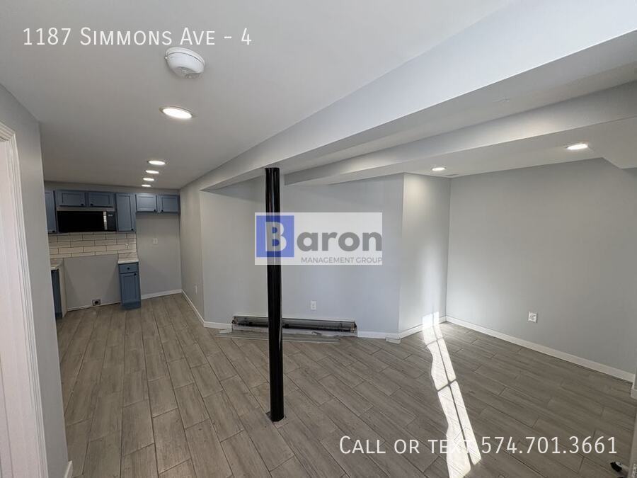1187 Simmons Ave #4 - Photo 5 of 8