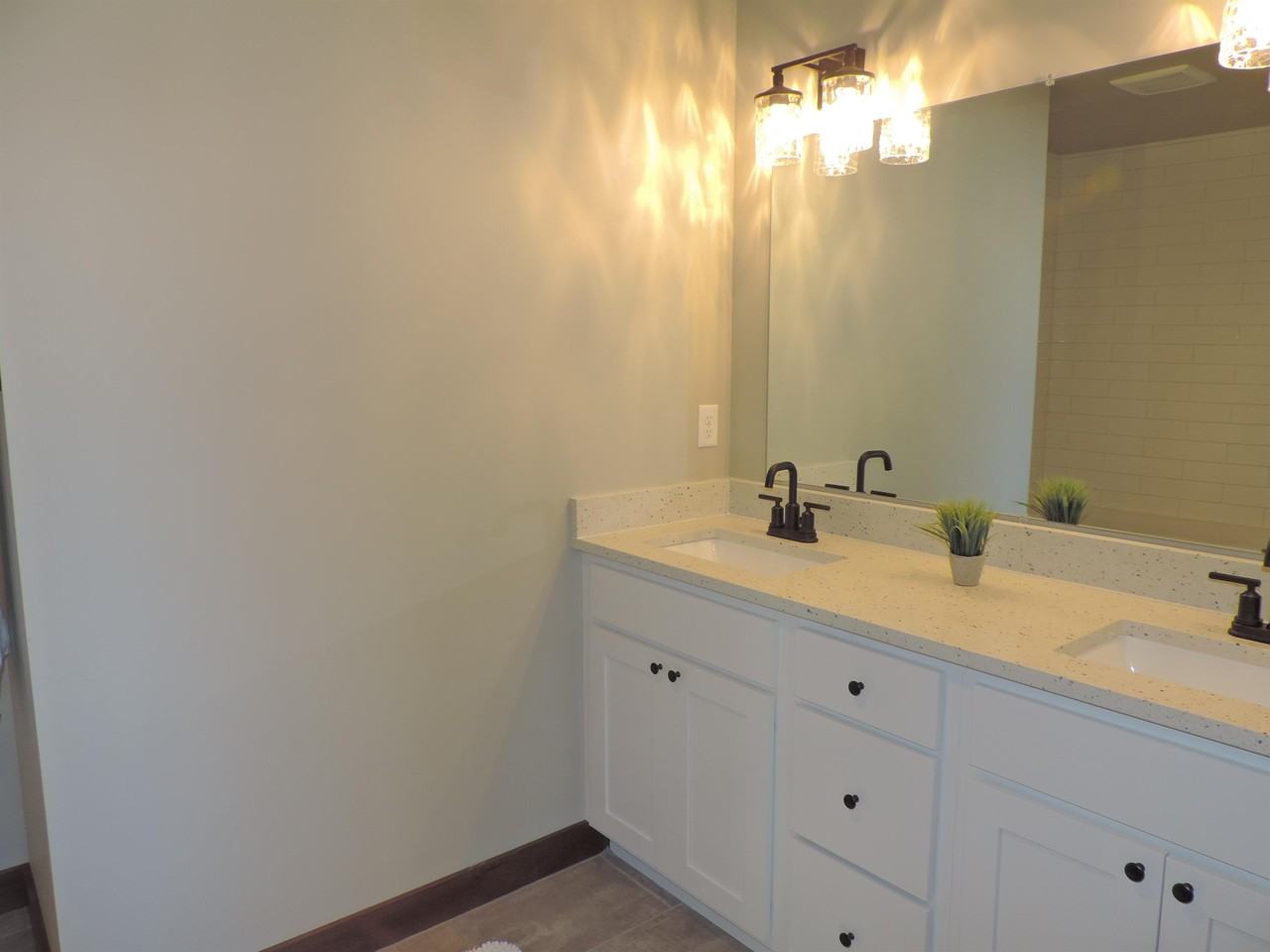 1306 Fozzie Ln #C - Photo 7 of 11