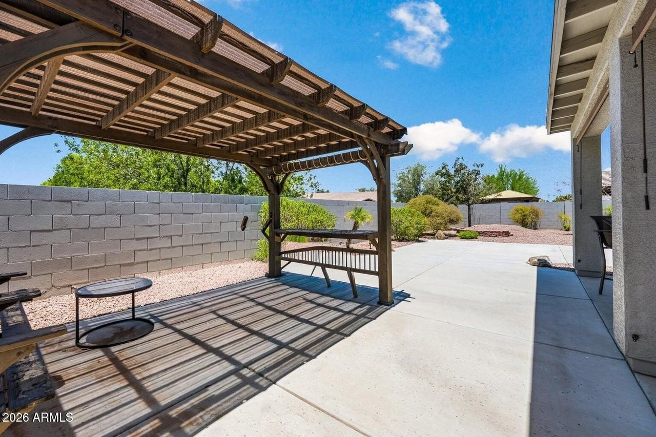 34634 N Appaloosa Way - Photo 3 of 22