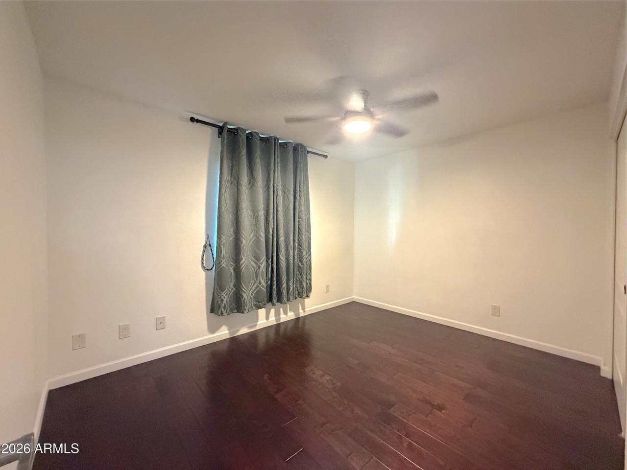 8331 E Valley Vista Dr - Photo 2 of 12