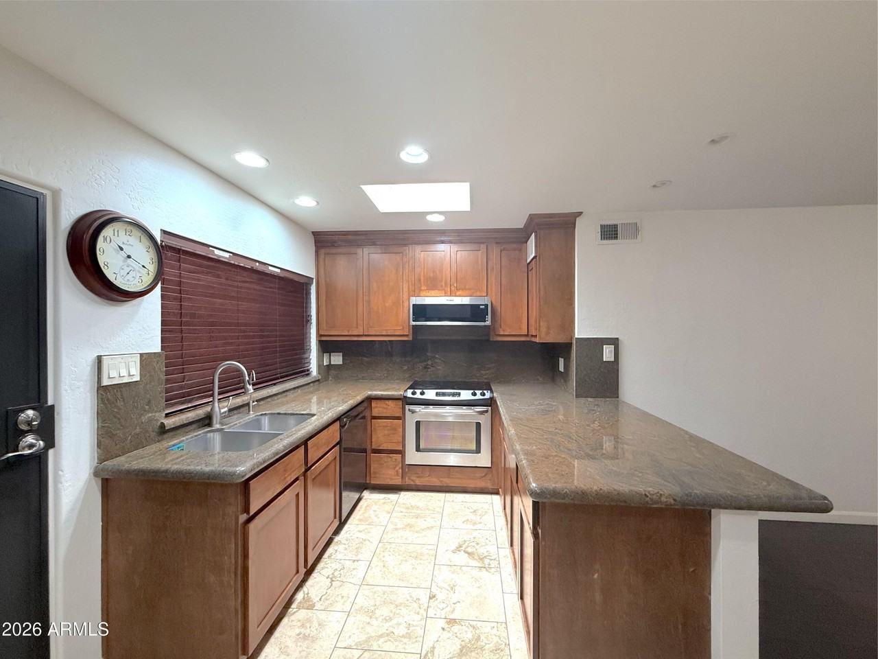 8331 E Valley Vista Dr - Photo 6 of 12