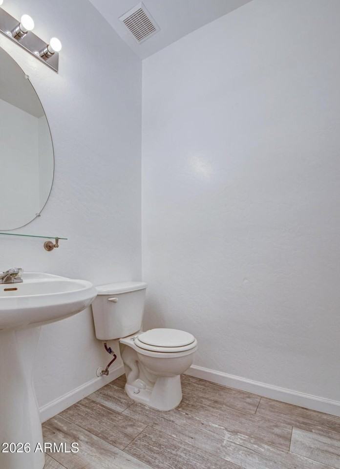 12031 W Belmont Dr - Photo 5 of 11
