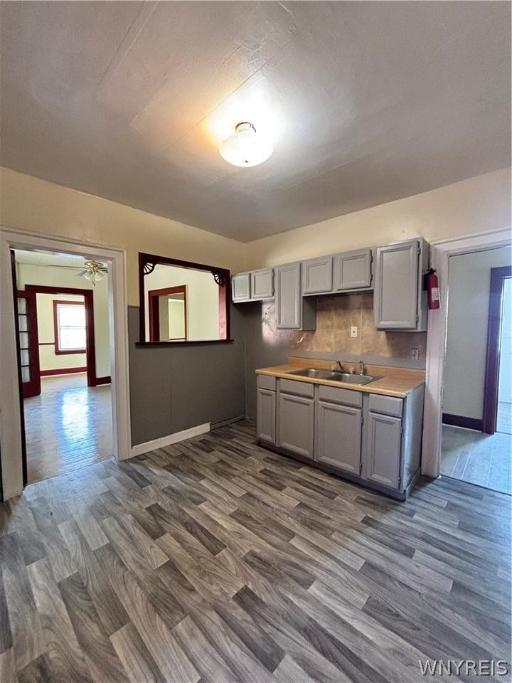 215 Ludington St #2 - Photo 7 of 16