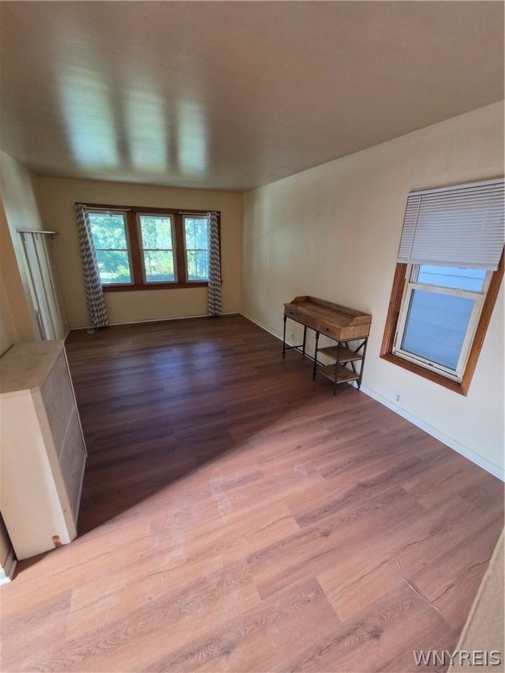 13 Nason - Lower Parkway - Photo 4 of 16