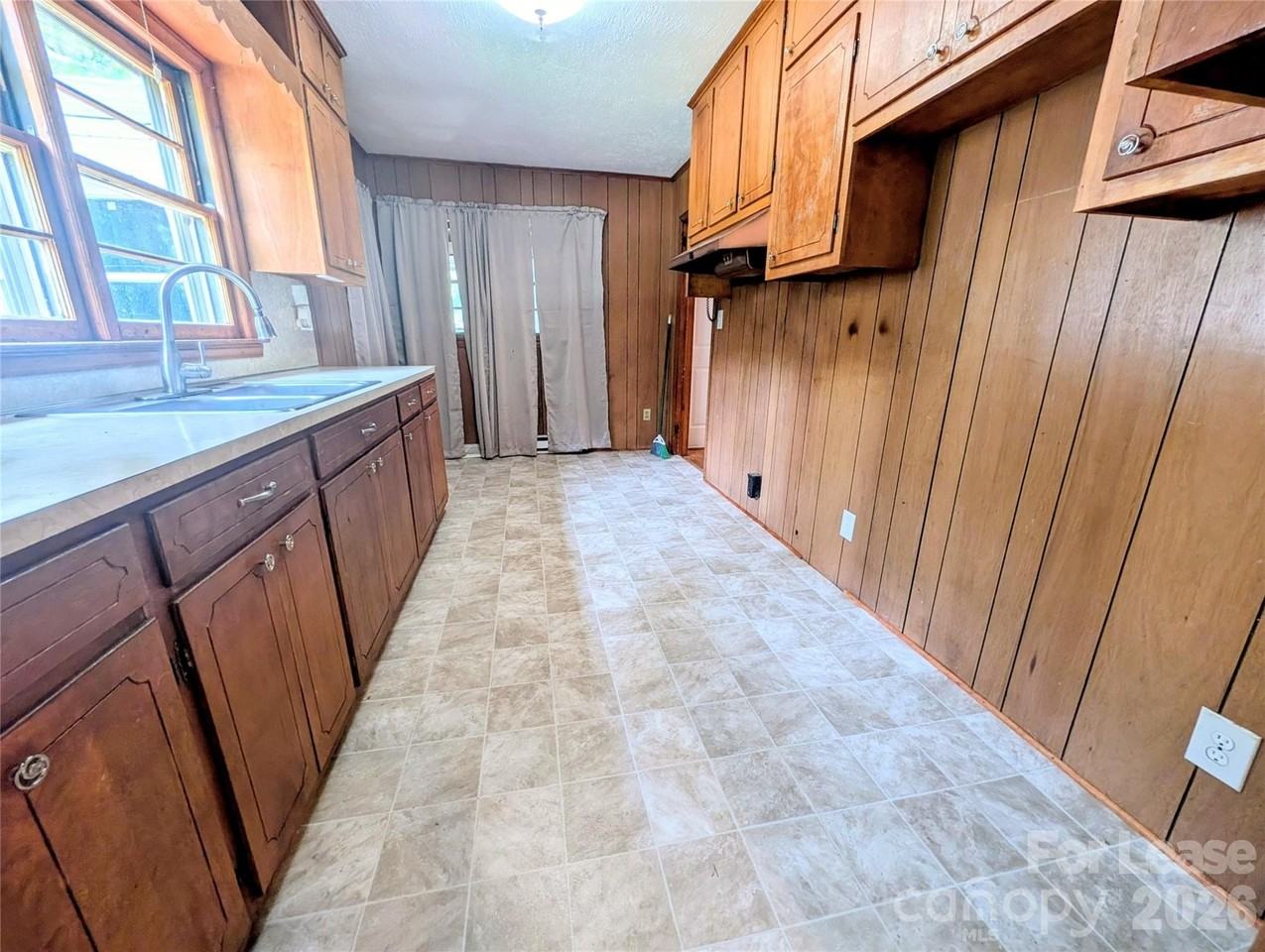 2479 W Highway 27 - Photo 5 of 14