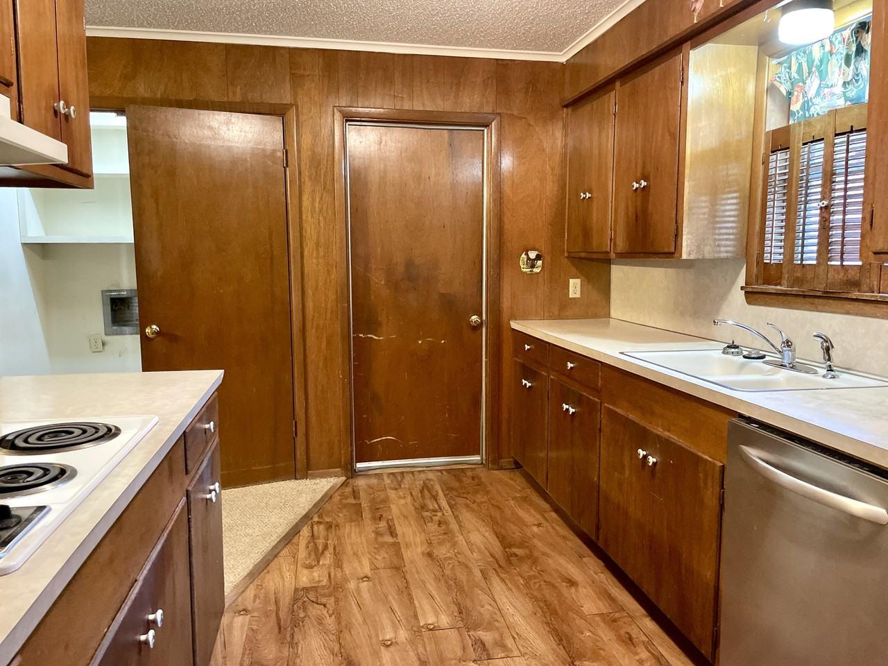905 Cottonwood St #1 - Photo 5 of 25