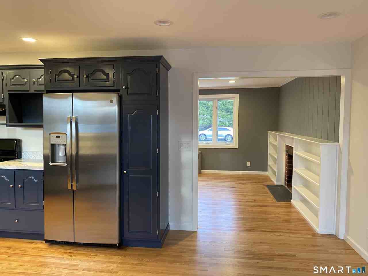 61 Kenilworth Dr W - Photo 5 of 23