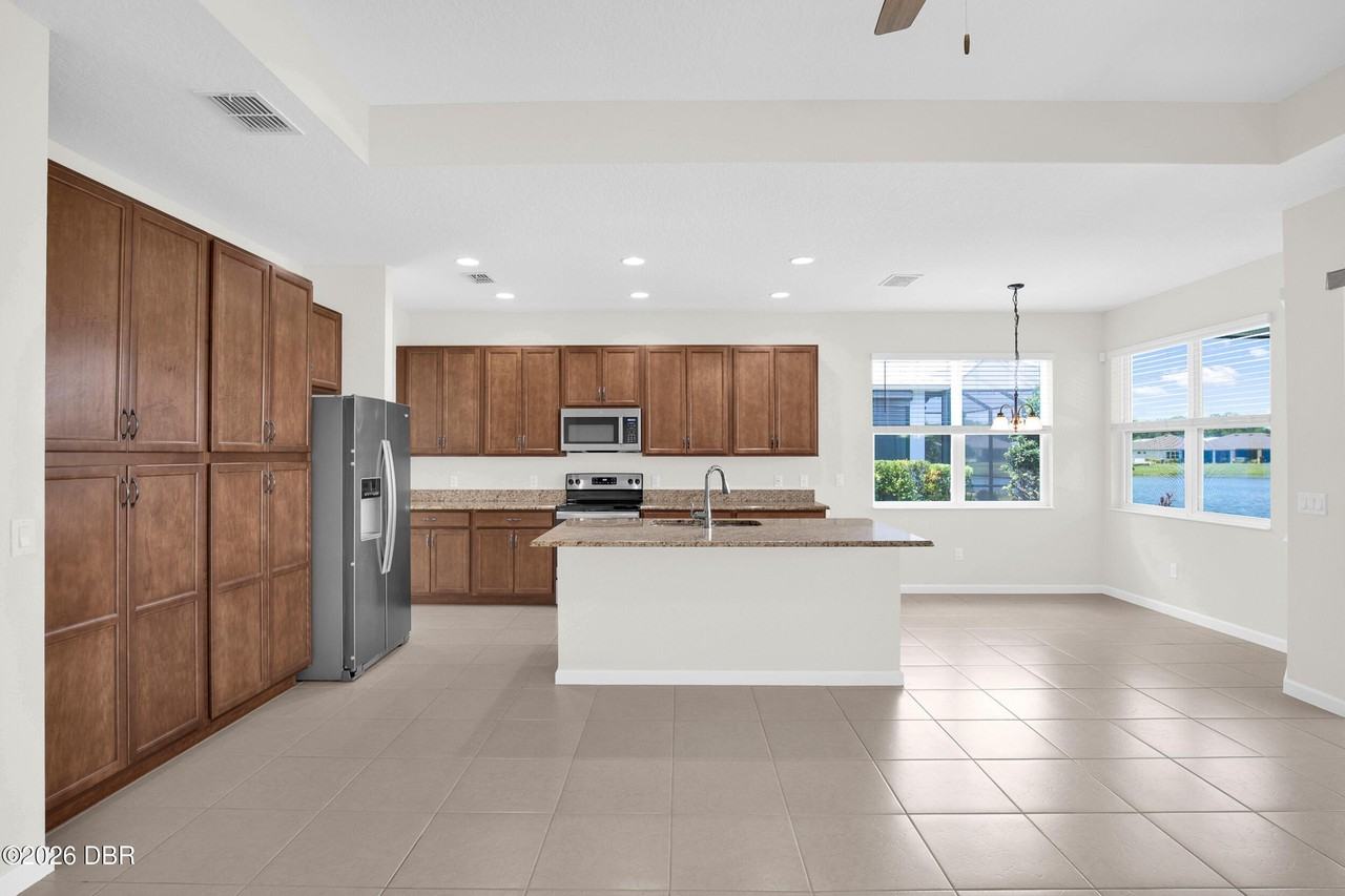 229 Sand Bar Ln - Photo 4 of 50