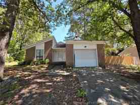 7172 Evanston St - Photo 1 of 1