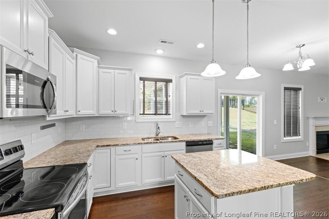 14 Wildlife Bridge Ct - Photo 7 of 28
