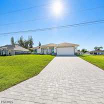 3464 Ne 9th Pl - Photo 1 of 1