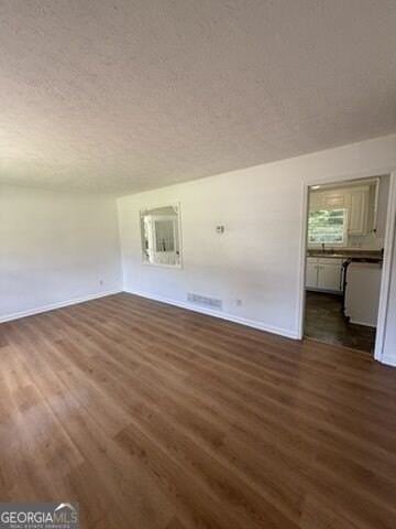 119 Amberwood Ln - Photo 5 of 24