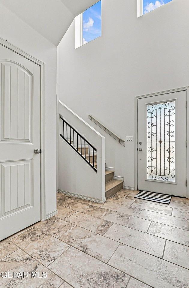 1089 Indigo Sky St - Photo 6 of 48