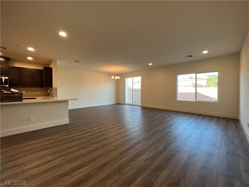 1421 Jules Ln - Photo 7 of 30