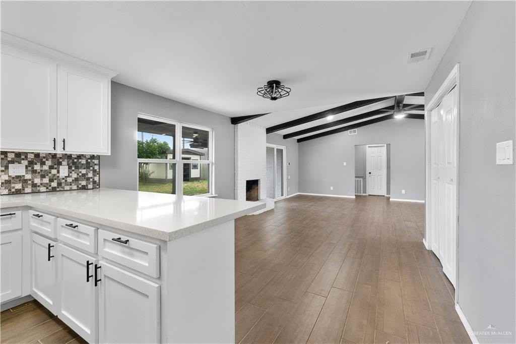 302 Stacie Ln - Photo 7 of 20