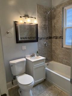 7229 S East End Ave #1 - Photo 2 of 6