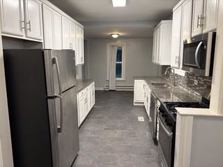 7229 S East End Ave #1 - Photo 3 of 6