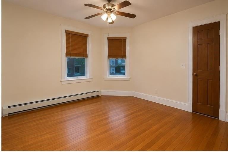 514 Cross St #2 - Photo 6 of 11