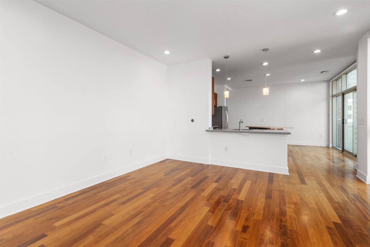 201 LUIS M MARIN BLVD #1001 - Photo 7 of 35