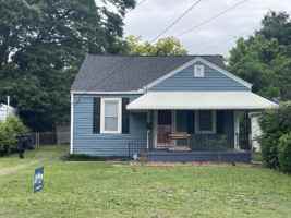 featured image of 1807 Mcdowell St