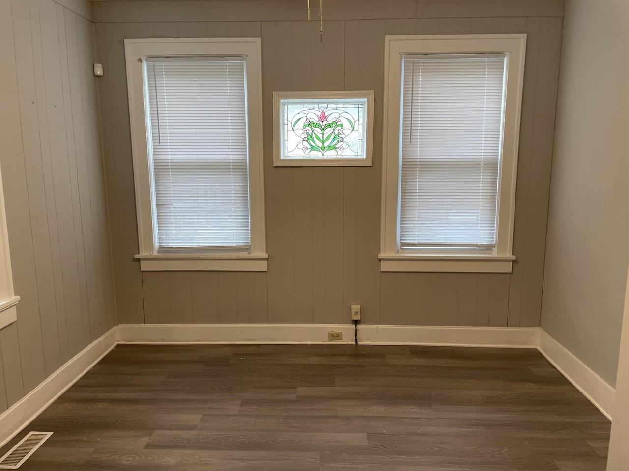 1807 Mcdowell St - Photo 4 of 15