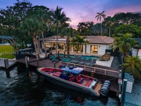 1030 Sw 14th Ter - Photo 1 of 1