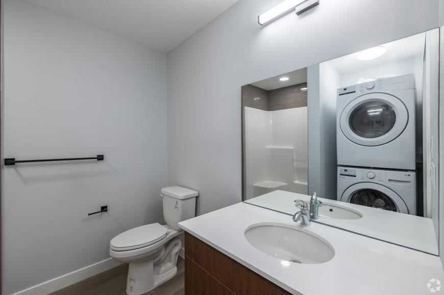 348 Greystone Boulevard - Photo 6 of 10