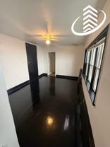 834 W Fullerton Ave - Photo 1 of 1