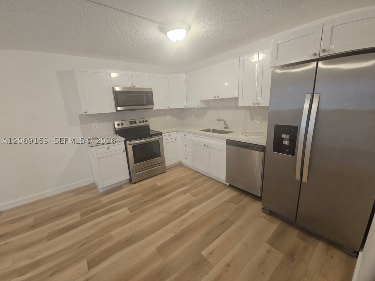 253 San Remo Blvd #253 - Photo 4 of 20