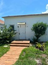 213 Sw 11th St #A - Photo 1 of 1