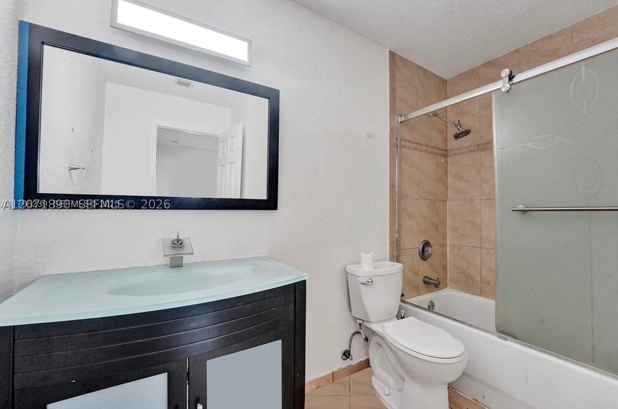 1154 Nw 103rd St #1 - Photo 7 of 8