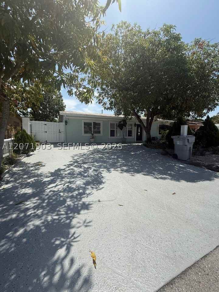 4210 Ne 12th Ter #4210 - Photo 5 of 24