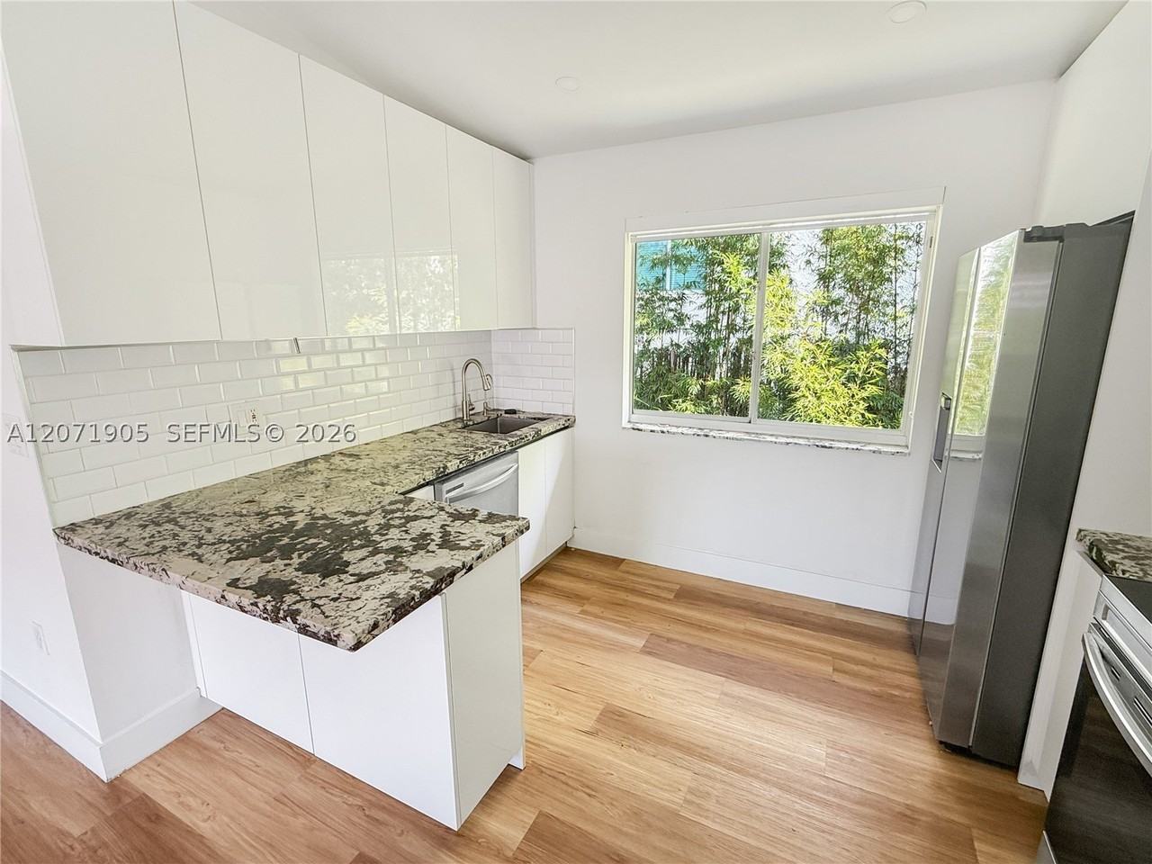 8035 Lake Dr #205 - Photo 3 of 11