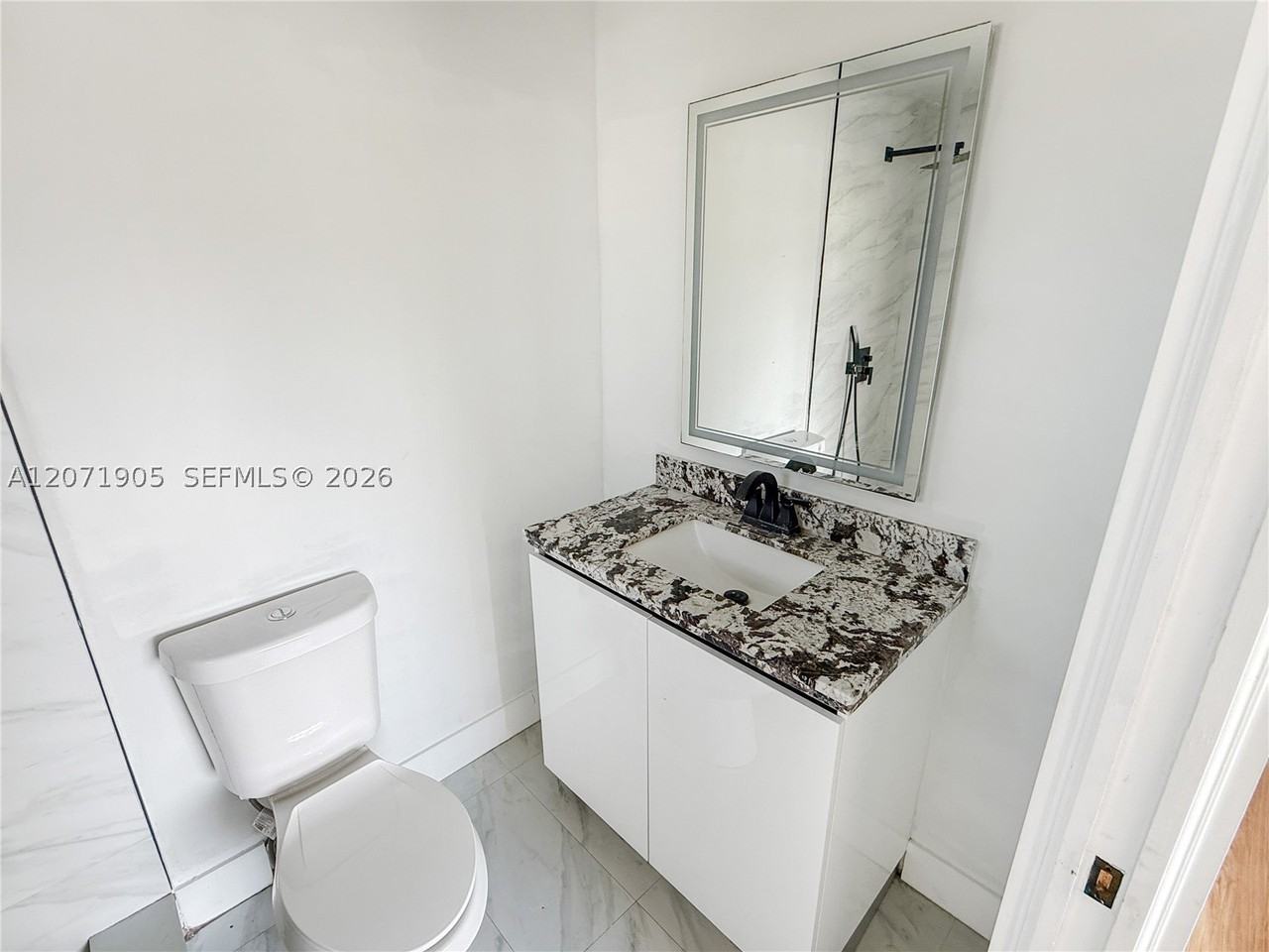 8035 Lake Dr #205 - Photo 7 of 11